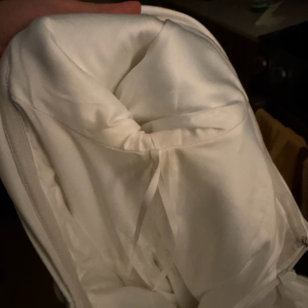 Odd Muse Bow Mini Dress in White - Picture 9 of 11